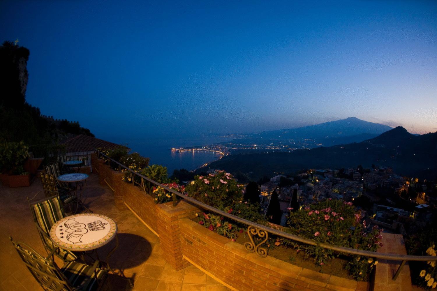Hotel Angela 4*