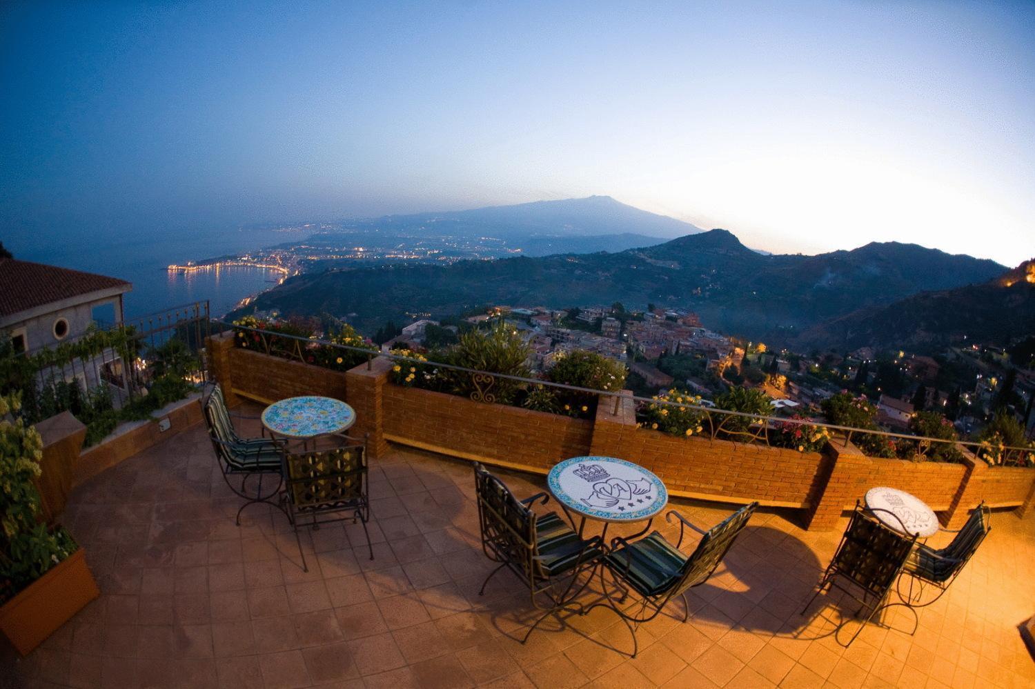 Hotel Angela 4*