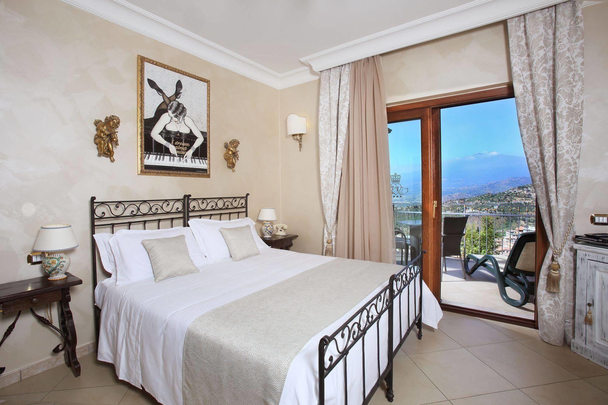Hotel Angela Taormina